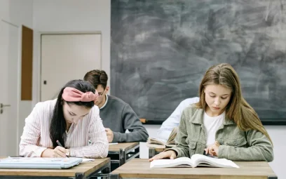 Une épreuve anticipée Bac de mathématiques en Première à Montargis